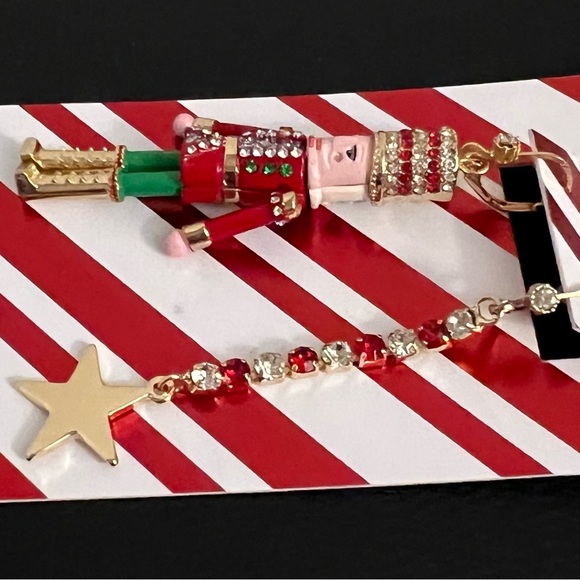 Betsey Johnson Earrings Red and Green Drop Nutcracker New - Picture 13 of 16